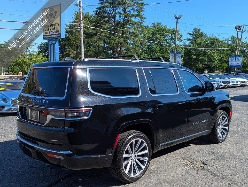Used 2022 Jeep Grand Wagoneer Series II w/ Convenience Group III AWD/4WD image 8