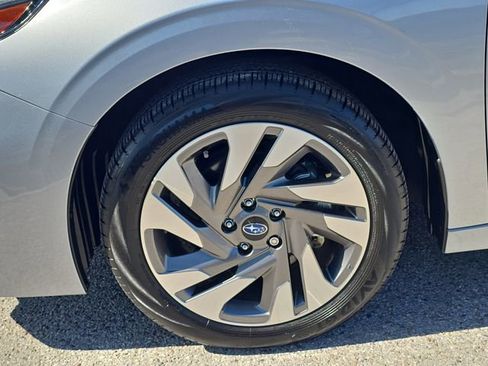 Used 2025 Subaru Legacy Limited image 37