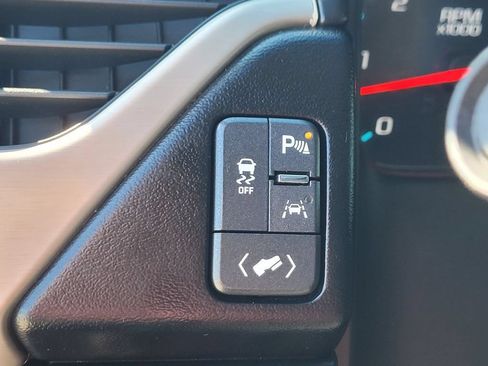 Used 2019 GMC Yukon XL Denali RWD image 30