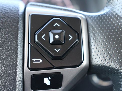 Certified 2024 Toyota 4Runner SR5 Premium image 29