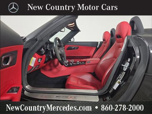 Used 2014 Mercedes-Benz SLS AMG GT Roadster image 18