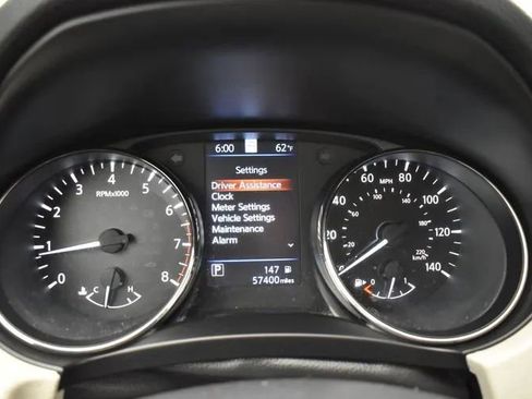 Used 2021 Nissan Rogue Sport SL AWD/4WD image 29