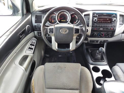 Used 2012 Toyota Tacoma 4x4 Double Cab image 10