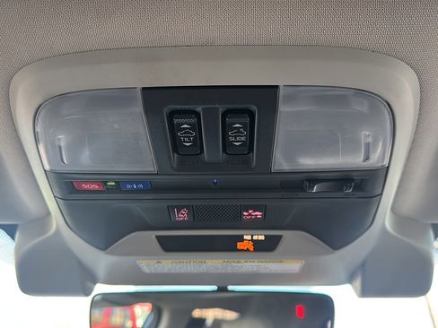 Used 2021 Subaru Crosstrek 2.5i Limited w/ Moonroof Package 2 image 38