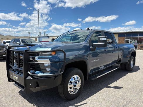 Used 2025 Chevrolet Silverado 3500 LT w/ All Star Edition AWD/4WD image 7
