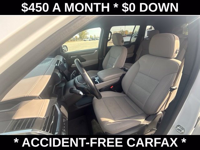 Used 2025 GMC Acadia Elevation w/ LPO, All-Weather Package AWD/4WD image 21