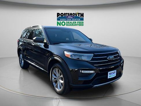 Used 2023 Ford Explorer XLT w/ Equipment Group 202A AWD/4WD image 22