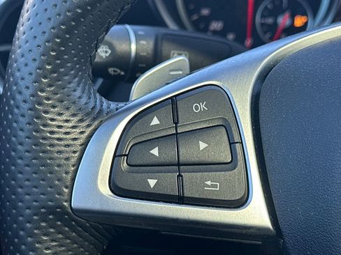 Certified 2020 Mercedes-Benz SLC 300 SLC 300 image 28