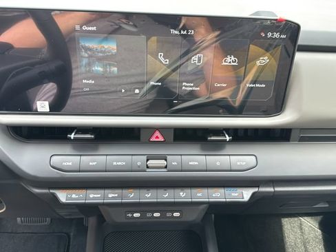 Used 2027 Kia Seltos LX FWD image 22
