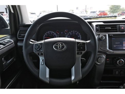 Used 2018 Toyota 4Runner SR5 Premium AWD/4WD image 16