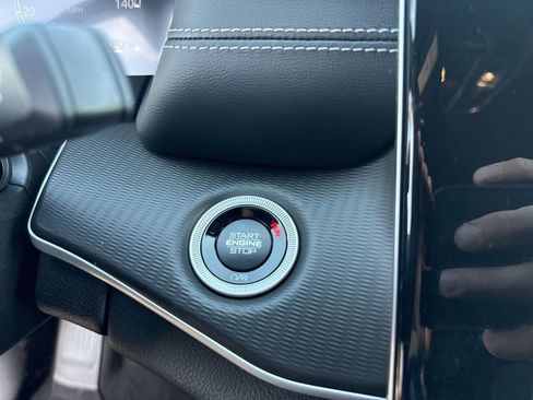 New 2026 Jeep Grand Cherokee Laredo AWD/4WD image 15