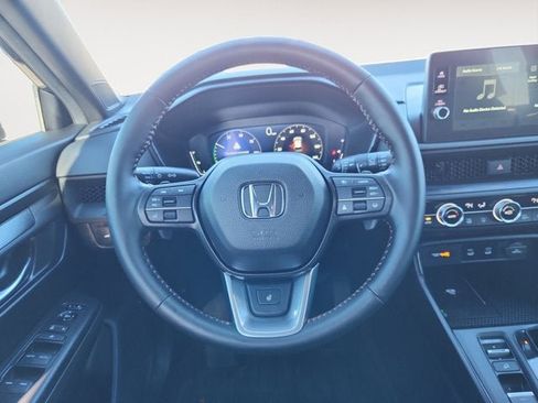 Used 2026 Honda CR-V TrailSport image 12