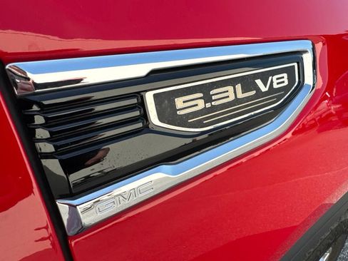 Used 2022 GMC Sierra 1500 SLE AWD/4WD image 10