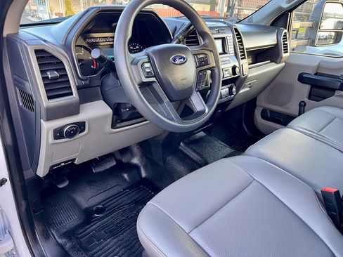 Used 2022 Ford F450 XL image 17