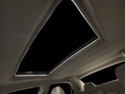 Used 2006 Chrysler 300 C image 22