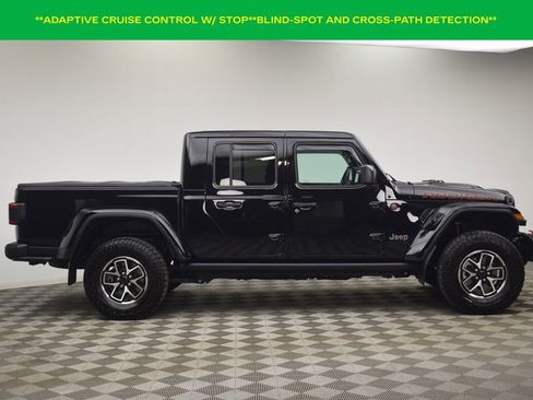 Used 2025 Jeep Gladiator Rubicon image 13