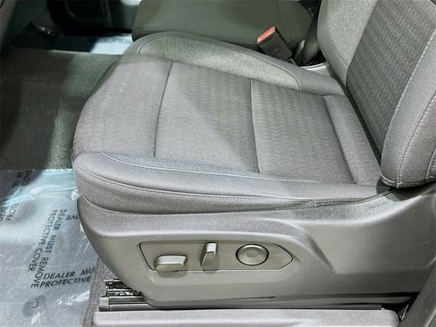Used 2023 Chevrolet Silverado 1500 Custom image 19