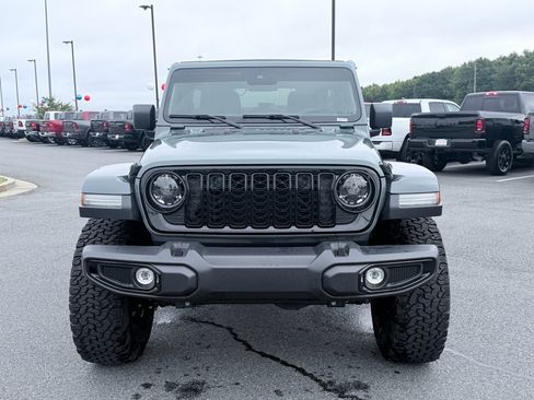 Used 2024 Jeep Wrangler Unlimited Sport AWD/4WD image 3