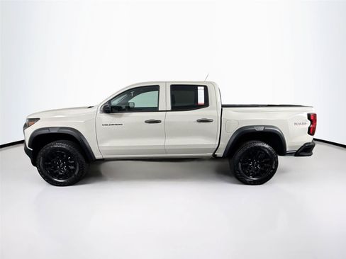 Used 2026 Chevrolet Colorado Trail Boss AWD/4WD image 13