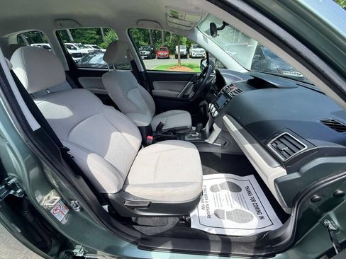 Used 2017 Subaru Forester 2.5i w/ Alloy Wheel Package AWD/4WD image 21