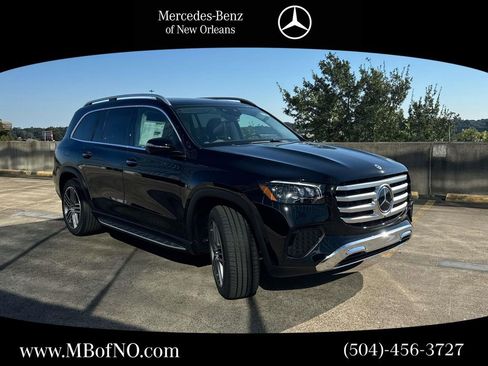 New 2026 Mercedes-Benz GLS 450 4MATIC image 1
