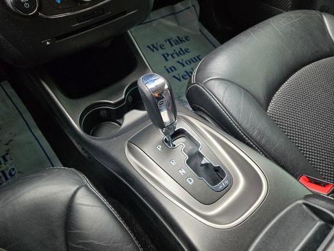 Used 2014 Dodge Journey Crossroad w/ Flexible Seating Group image 25