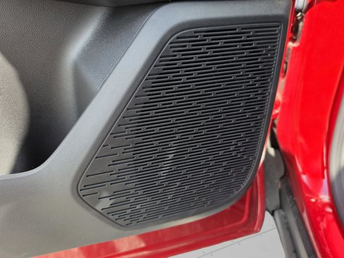 New 2026 Chevrolet Equinox LT w/ Safety and Technology Package FWD image 23