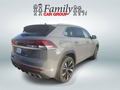 New 2026 Volkswagen Atlas Cross Sport SEL Premium R-Line image 3