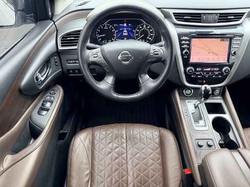 Used 2019 Nissan Murano Platinum FWD image 18