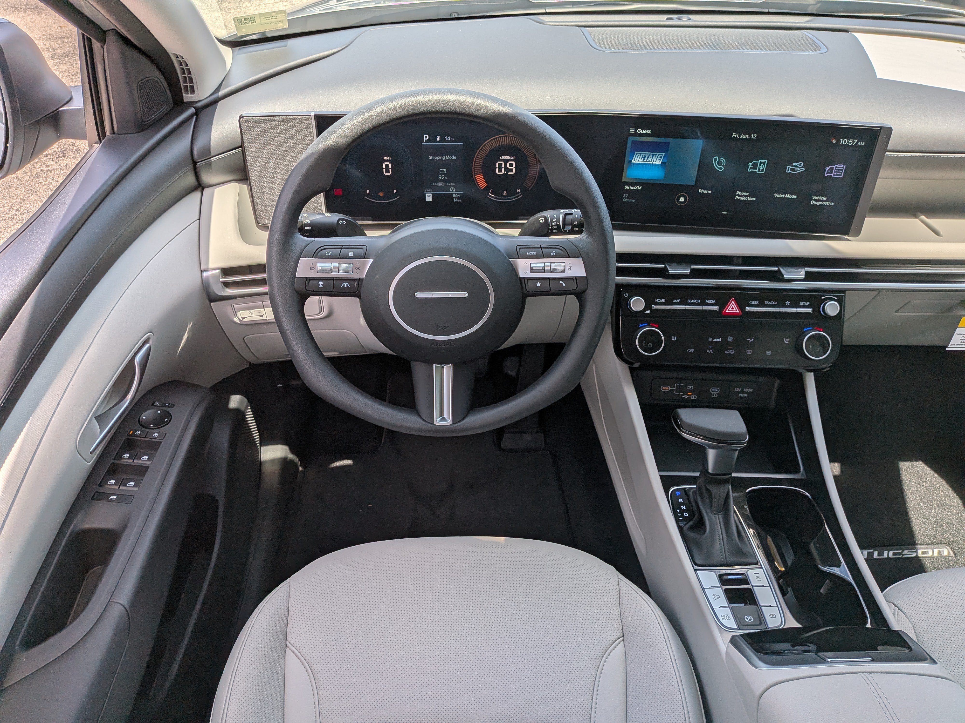 New 2026 Hyundai Tucson Limited FWD image 18