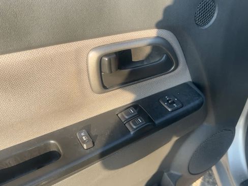 Used 2005 Chevrolet Colorado LS w/ Power Convenience Package RWD image 2