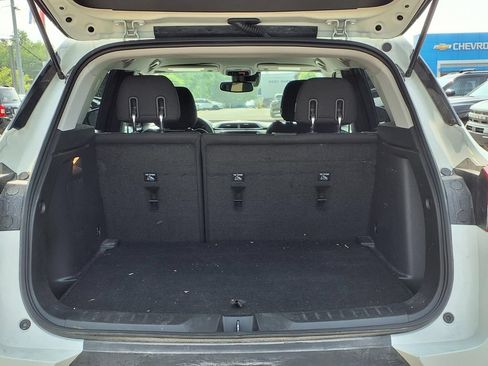 Used 2023 Chevrolet TrailBlazer LT w/ Convenience Package AWD/4WD image 11