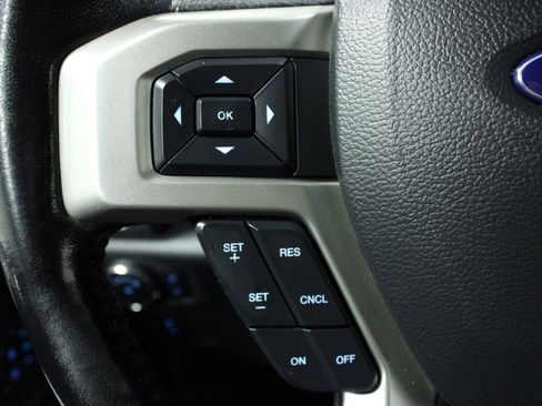 Used 2022 Ford F350 Lariat image 20