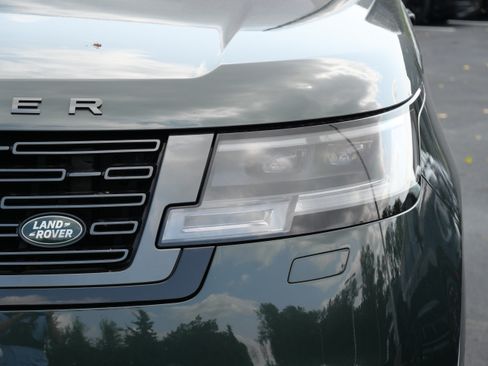 Certified 2023 Land Rover Range Rover Long Wheelbase SE AWD/4WD image 9