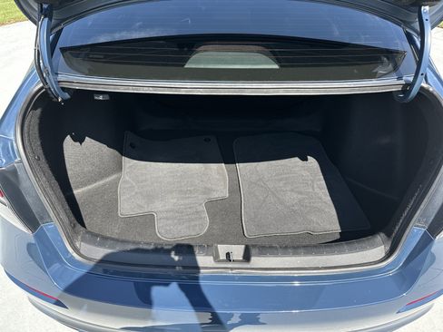 Used 2025 Honda Civic LX image 32