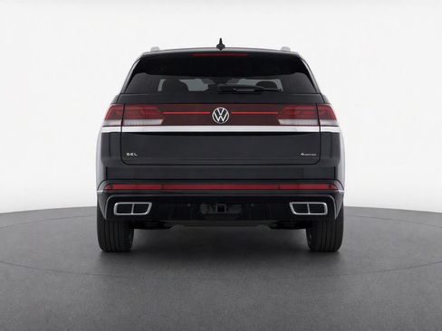 Used 2024 Volkswagen Atlas Cross Sport SEL Premium R-Line AWD/4WD image 8