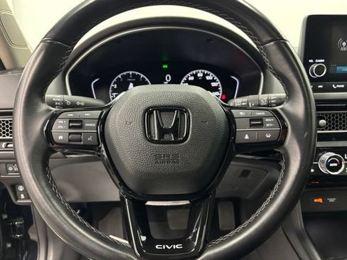 Used 2023 Honda Civic EX-L image 19