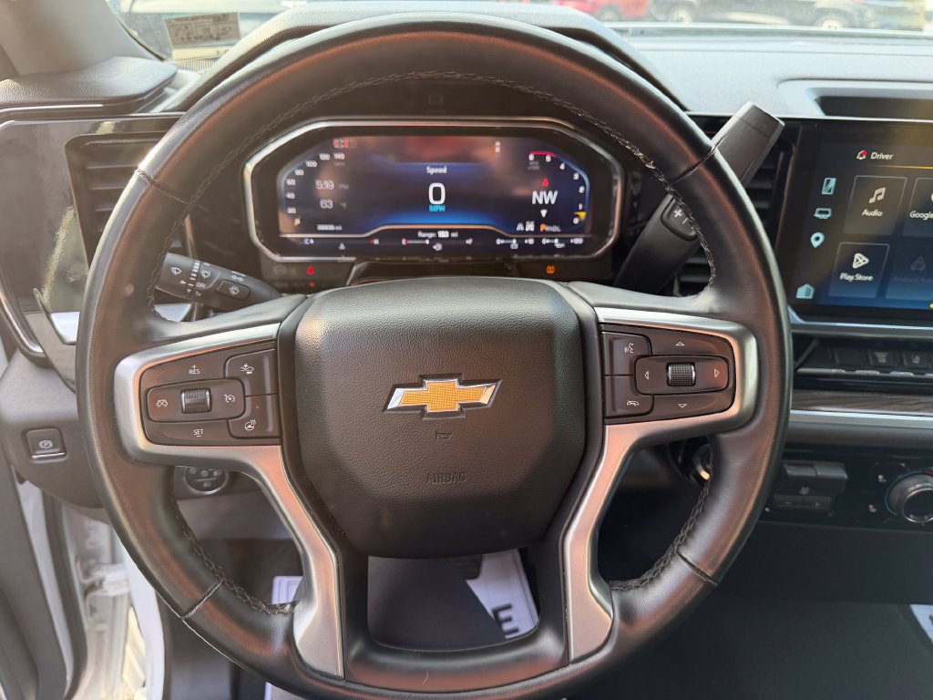Used 2025 Chevrolet Silverado 2500 LT w/ Convenience Package AWD/4WD image 17