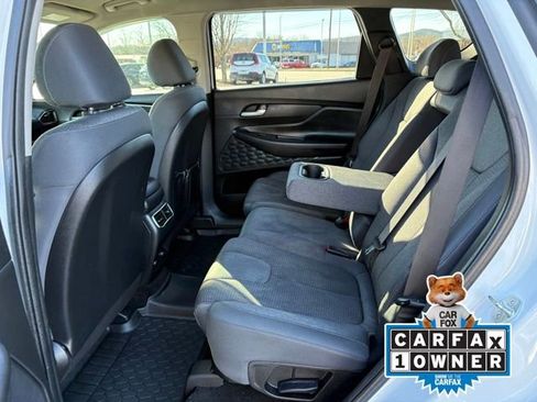 Used 2023 Hyundai Santa Fe SEL w/ Winter Weather Package image 20
