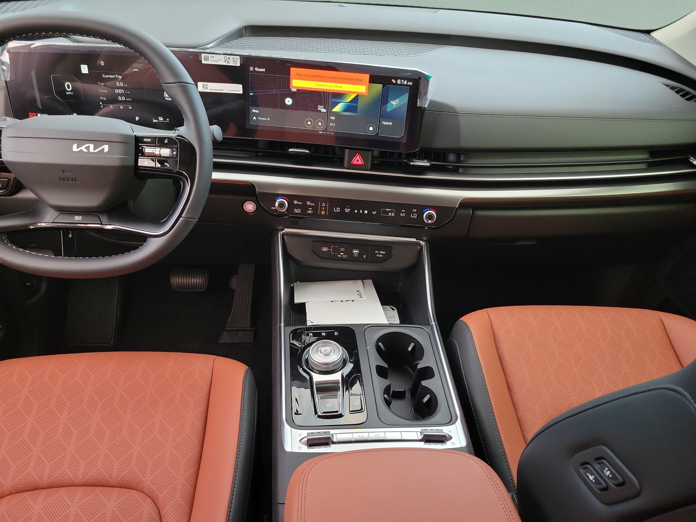 New 2027 Kia Carnival SX w/ Dark Edition Package FWD image 13