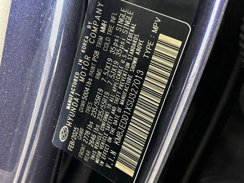 Used 2025 Hyundai Tucson Limited image 38