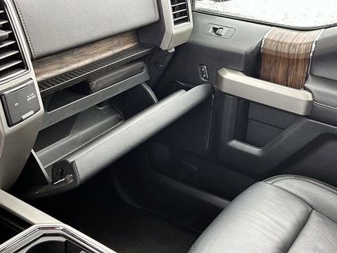 Certified 2020 Ford F150 Lariat w/ Equipment Group 502A Luxury image 15