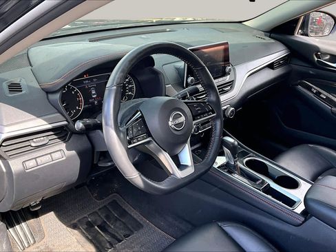 Certified 2023 Nissan Altima 2.5 SR FWD image 16