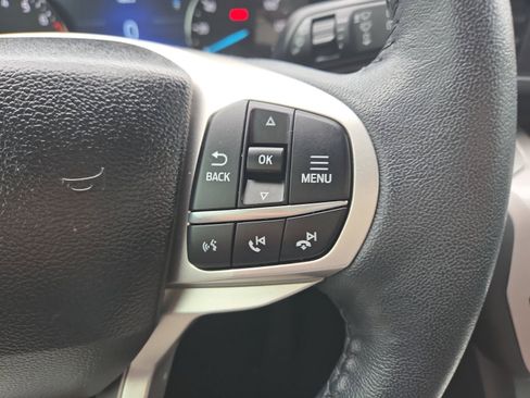 Certified 2023 Ford Explorer XLT w/ Equipment Group 202A AWD/4WD image 14
