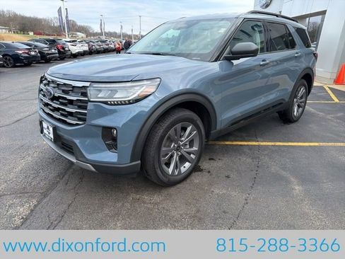 New 2026 Ford Explorer Active w/ Active Comfort Package AWD/4WD image 3