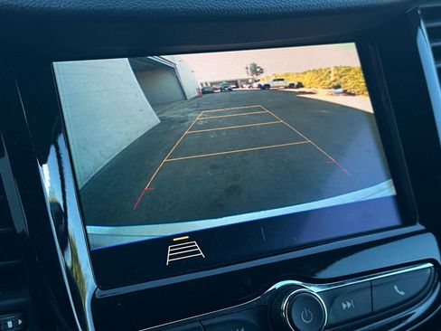 Used 2020 Chevrolet Trax LT w/ LT Convenience Package image 19