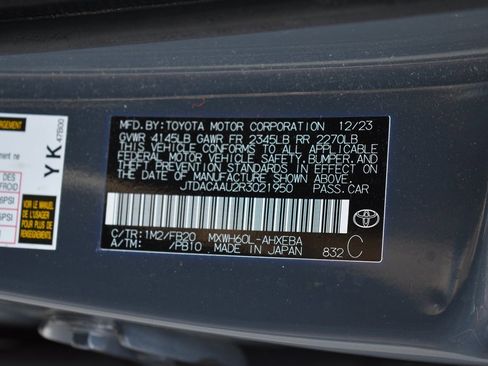 Used 2024 Toyota Prius LE image 39