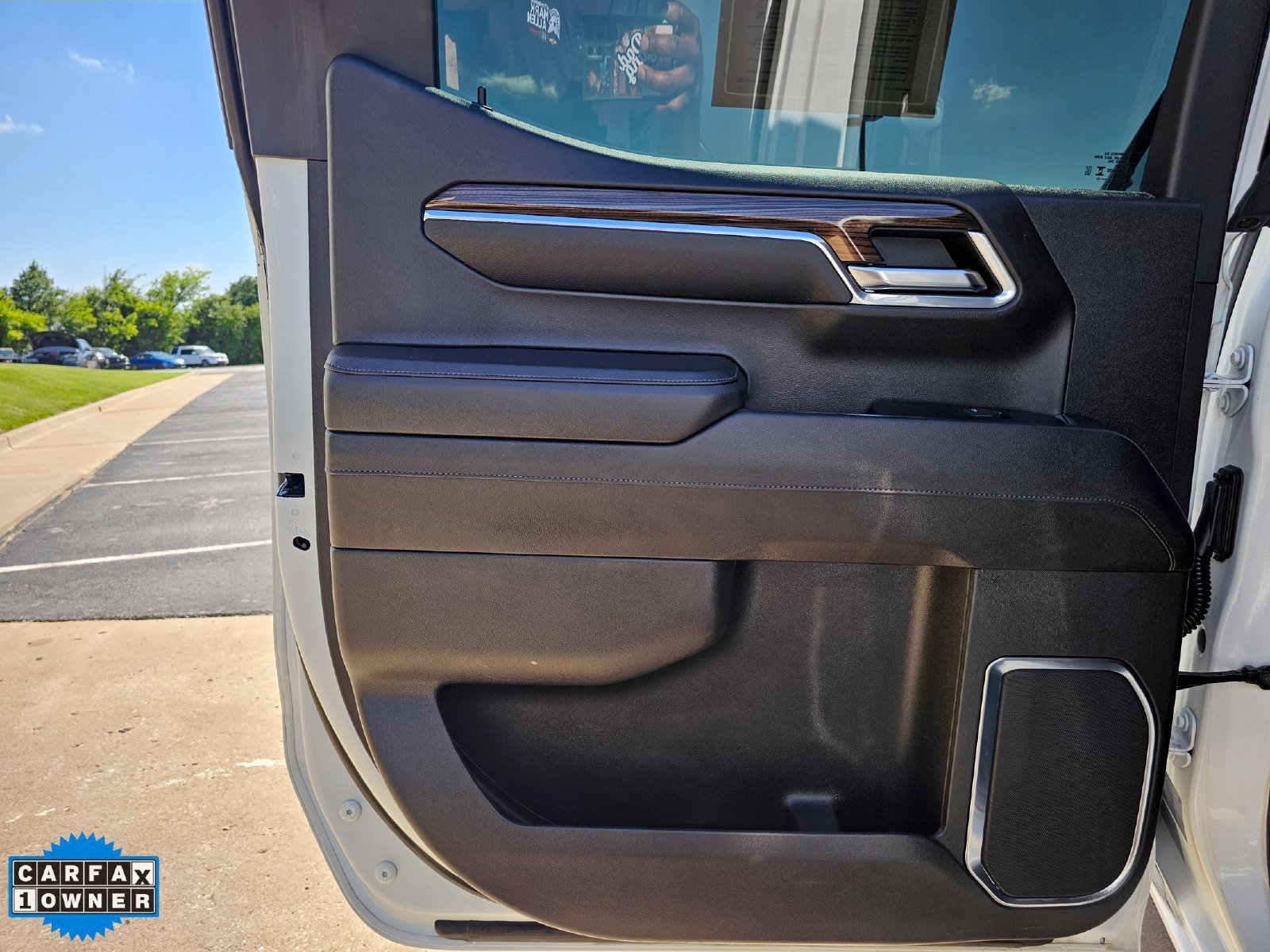 Used 2024 Chevrolet Silverado 1500 RST AWD/4WD image 33