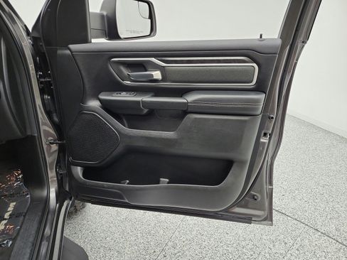 Used 2021 RAM 1500 Big Horn AWD/4WD image 19