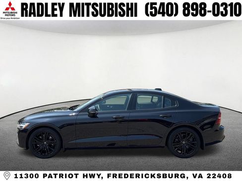 Used 2023 Volvo S60 B5 Plus w/ Climate Package AWD/4WD image 16
